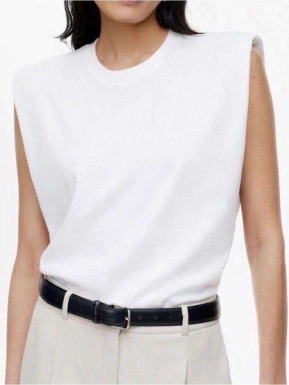 Women’s Aritzia Babaton White Crewneck Sleeveless Padded Shoulder Top - S